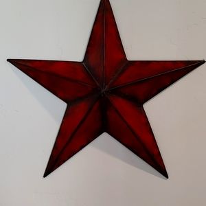 Medium Scale Dimensional Barn Star, Distressed Country Red, 16"